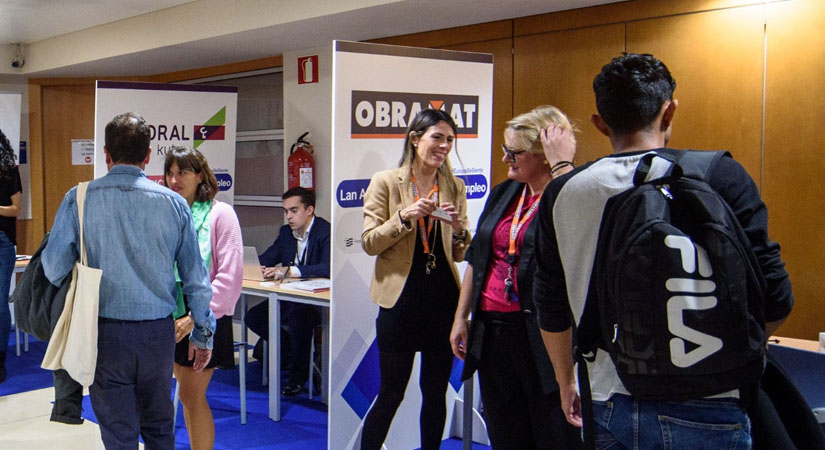 Buscas talento para tu empresa Contrata a través de agencias de reclutamiento - Buscas talento para